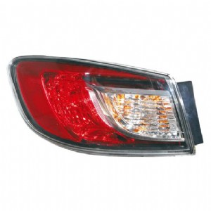 פנס אחורי מזדה 3 4 דלתות 2009-2013 חיצוני R DEP322379U פנס אחורי מזדה 3 4 דלתות 2009-2013 חיצוני R DEP322379U